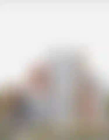 «Объёмная выгода»: фиксированные скидки до 300 000 ₽ на квартиры для семьи!